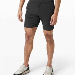 Lululemon Commission Short 7" - Black - Size 34"